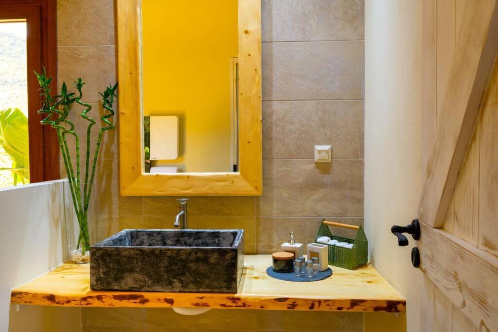 Istron Agnanti Agios Nikolaos (Crete)